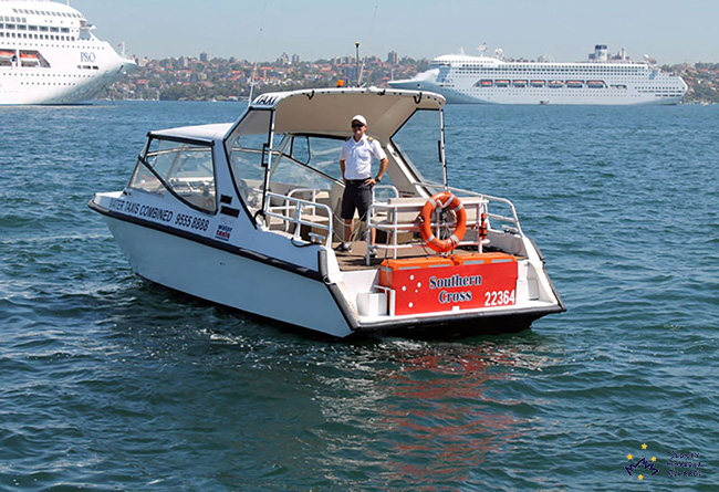 Water Taxi   Limousine 1   